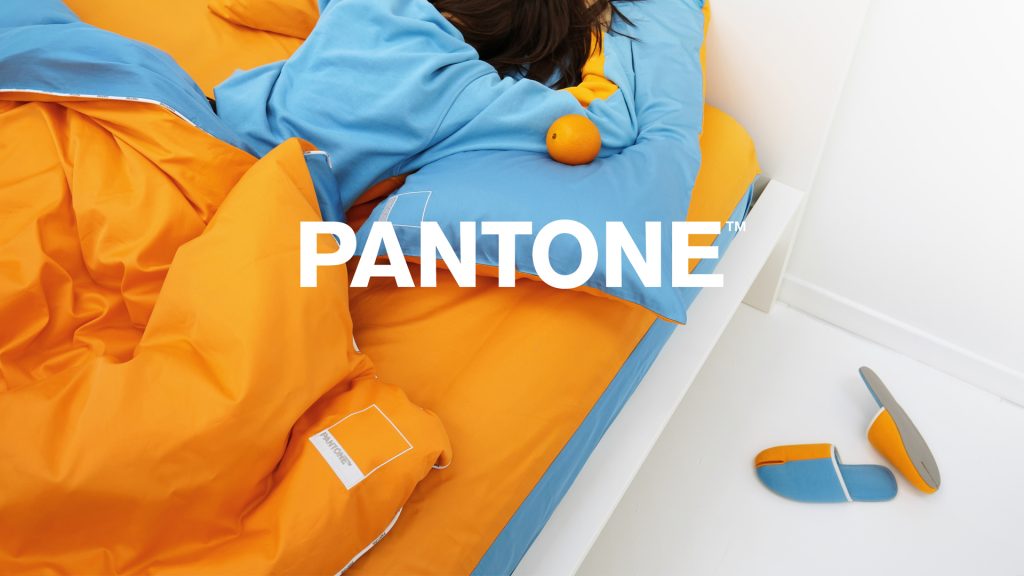 Pantone tienda física